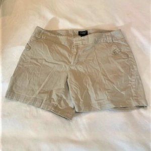 OMG khaki shorts size 16w